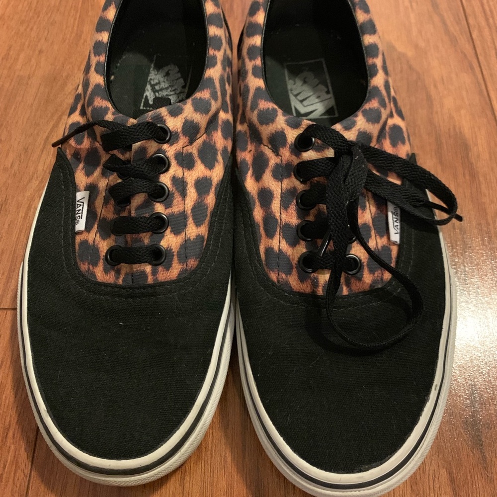Vans leopard skate shoes
